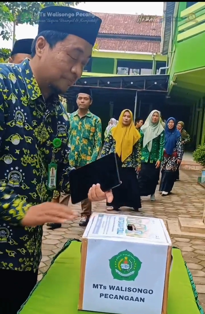 MTs Walisongo Laksanakan “Matsawa Peduli” untuk Korban Banjir Bandang di Sumatera 