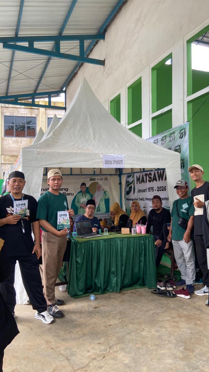 Semarak Harlah ke-46, Jalan Sehat & Temu Alumni Yayasan Walisongo Dibuka Meriah dengan Barongsai