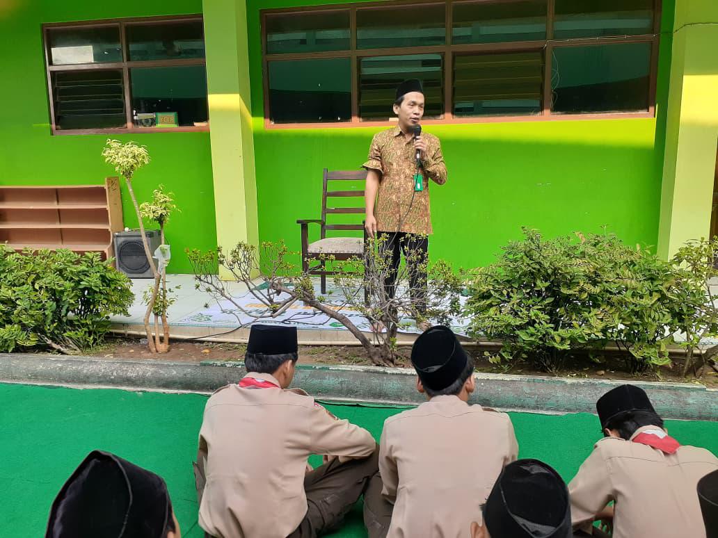 Disiplin Ibadah Pagi sebagai Cerminan Akhlakul Karimah